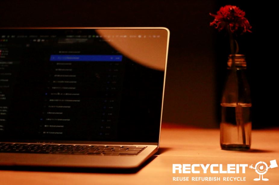 Looking after your planet One device at a time 💻

RecycleIT cares about the planet. That’s why we aim to refurbish, reuse and recycle every piece of IT equipment that you have safely, securely and efficiently. ♻🌳

Call or email our team now 01282 779674 / info@recycleit.co.uk