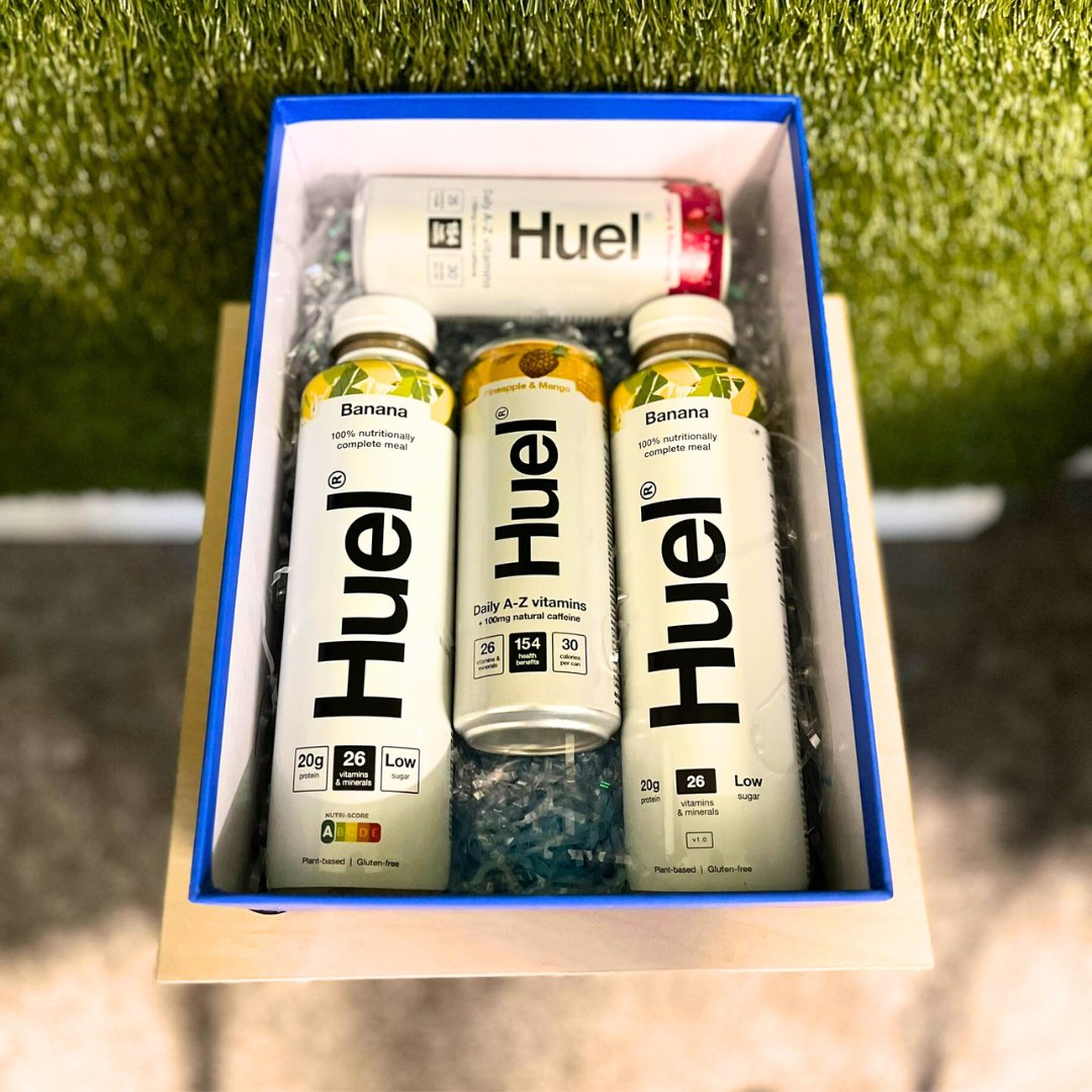 🙌 Thank you so much to Hayden Bloomfield of @pinkpandaproductions for recommending us to your friend! Enjoy your Huel goody box  ☺️ 🍓