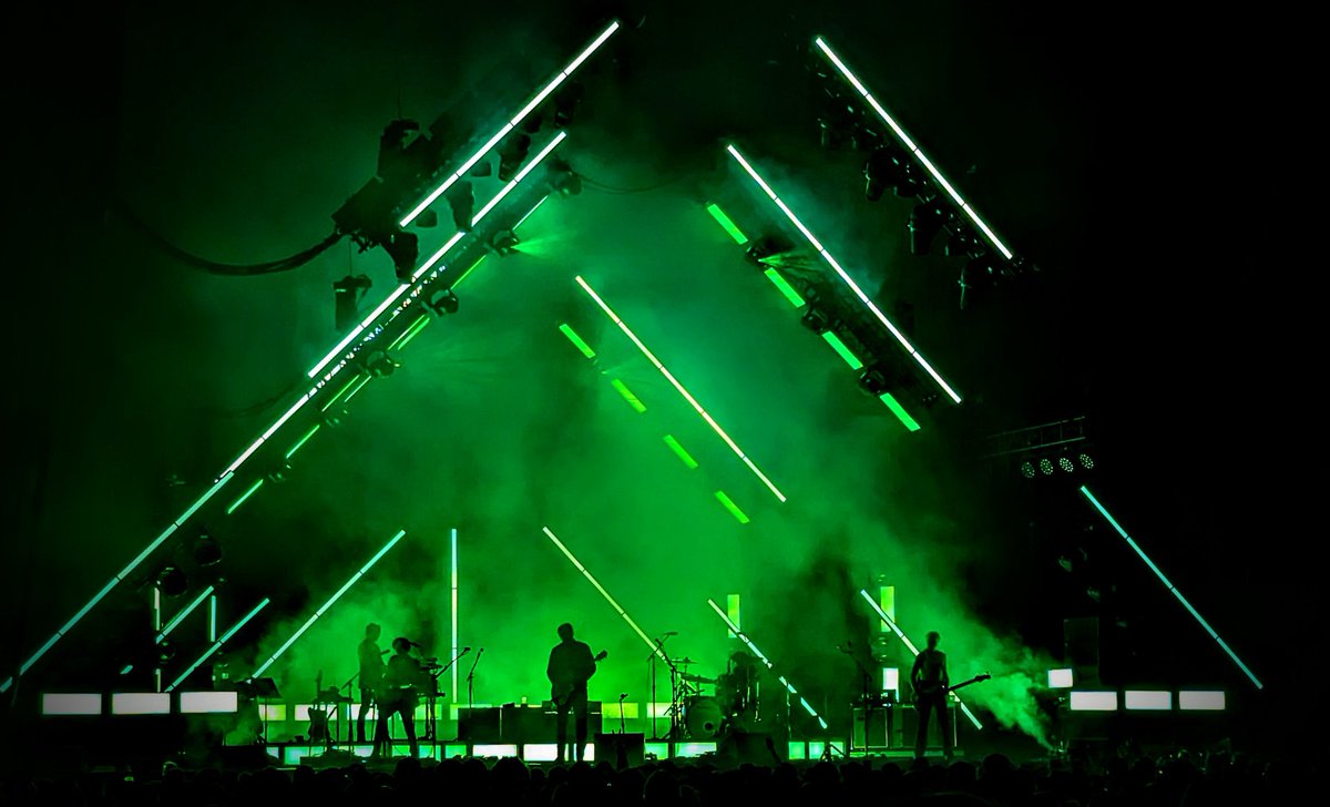 DavidsonAudio's tweet image. Big thank you to @qotsa  for putting on a hell of a rock show in our little town.
Get ready Winnipeg! 
#YXE
#YWG
#QueensOfTheStoneAge