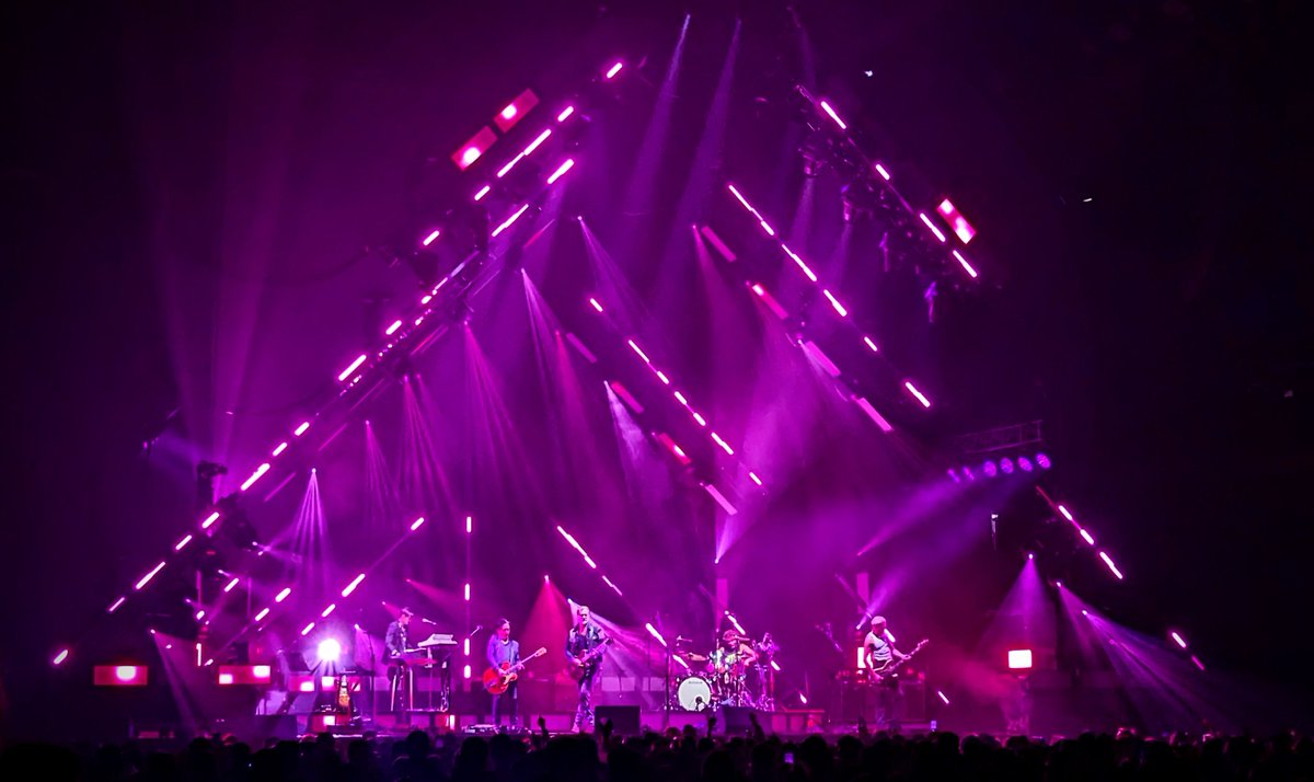 DavidsonAudio's tweet image. Big thank you to @qotsa  for putting on a hell of a rock show in our little town.
Get ready Winnipeg! 
#YXE
#YWG
#QueensOfTheStoneAge