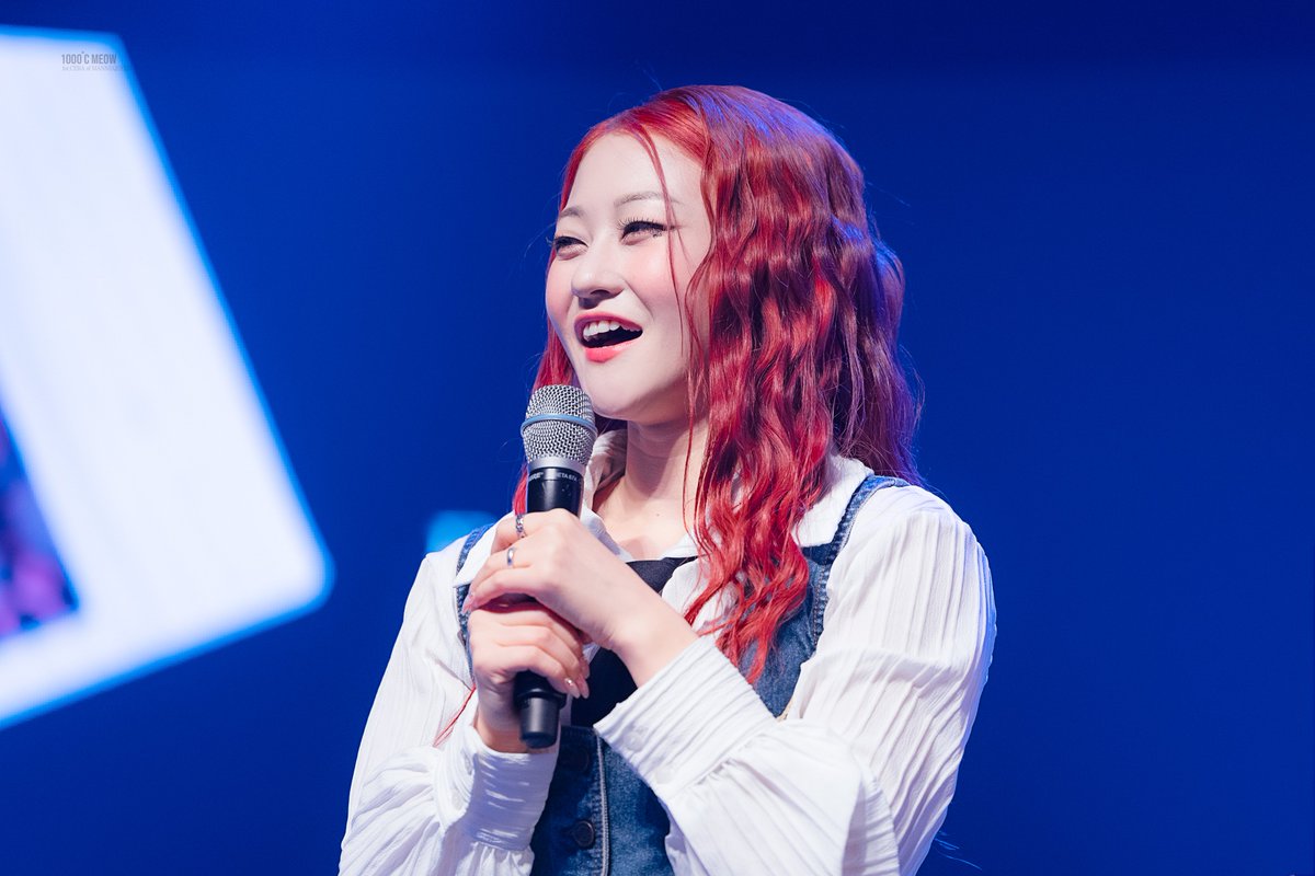 1000_Meow's tweet photo. 240331 Queen Meeting 
쎄라님이 저의 아이돌이에요✨️

#마네퀸 #쎄라 #MANNEQUEEN #CERA https://t.co/exWNrLornT