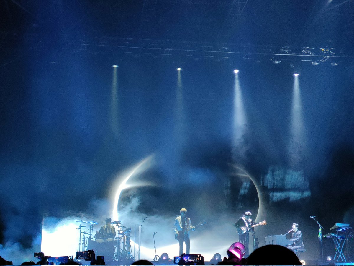 Mydria2's tweet photo. Super concert au Zénith avec The Rose !!!❤️❤️
#TheRoseinParis #DAWNTODUSKParis https://t.co/flPHykxg0Y