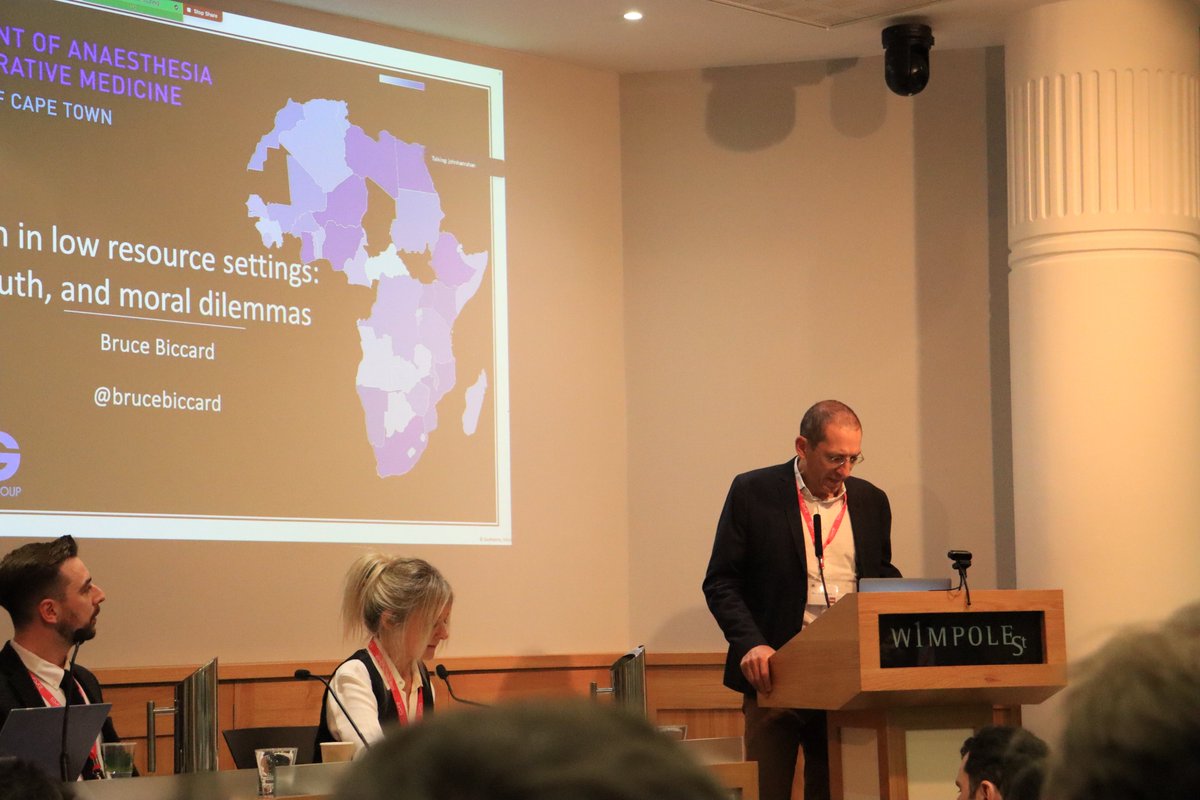 IDEALCollab's tweet image. Day 1 ended with an inspirational talk by our keynote speaker Professor @BruceBiccard on Impactful research in low-resource settings: strategies, the truth, and moral dilemmas.