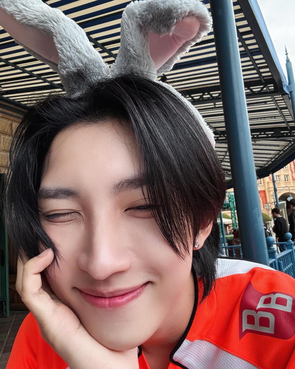 เบื่อแล้วสีส้ม อยากจะก้มไปจุ๊บเหม่งเธอมากกว่า #BoNoh #MagentaBoy #Noeulnuttarat