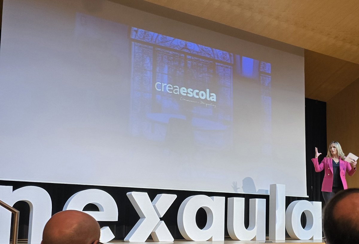 somosmastercole's tweet photo. Muy felices de seguir aprendiendo para tener fundamento antes de tratar de enseñar. 
Muy interesante la intervención de @PlacidGarcia de @LaVanguardia y el poder de las palabras. https://t.co/vIdyG0Txsf