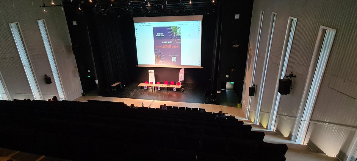 Notre président d'honneur <a href="/ManuelPicaud/">Manuel Picaud</a> a ouvert ce matin les deux jours de colloque sur sports cultures etaltérité à la <a href="/MSHParisNord/">MSH Paris Nord @mshparisnord.bsky.social</a> de Saint-Denis <a href="/EnjeuxJeux2022/">Les Enjeux des Jeux</a> <a href="/rn_msh/">RnMSH</a>
Occasion d'aborder l'inclusion et le respect des personnes LGBTI+ dans le sport et nos initiatives