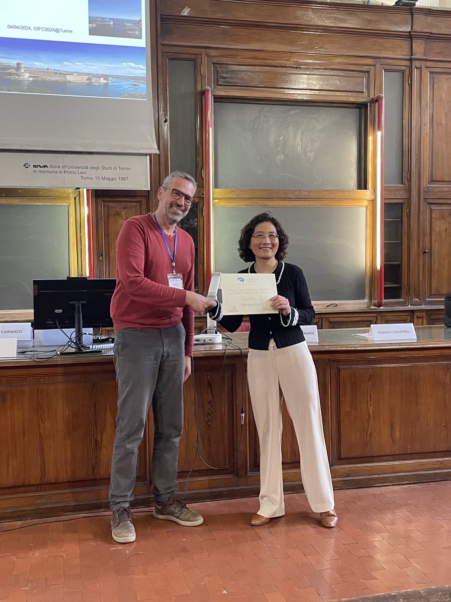 Congratulations to Ling Peng, Grand Prix SCF PACA. Very nice talk! #GIFC. ⁦@univamu⁩ ⁦@univtoulon⁩ ⁦@reseauSCF⁩ ⁦@DCO_SCF⁩ ⁦@Univ_CotedAzur⁩ ⁦@UnivAvignon⁩