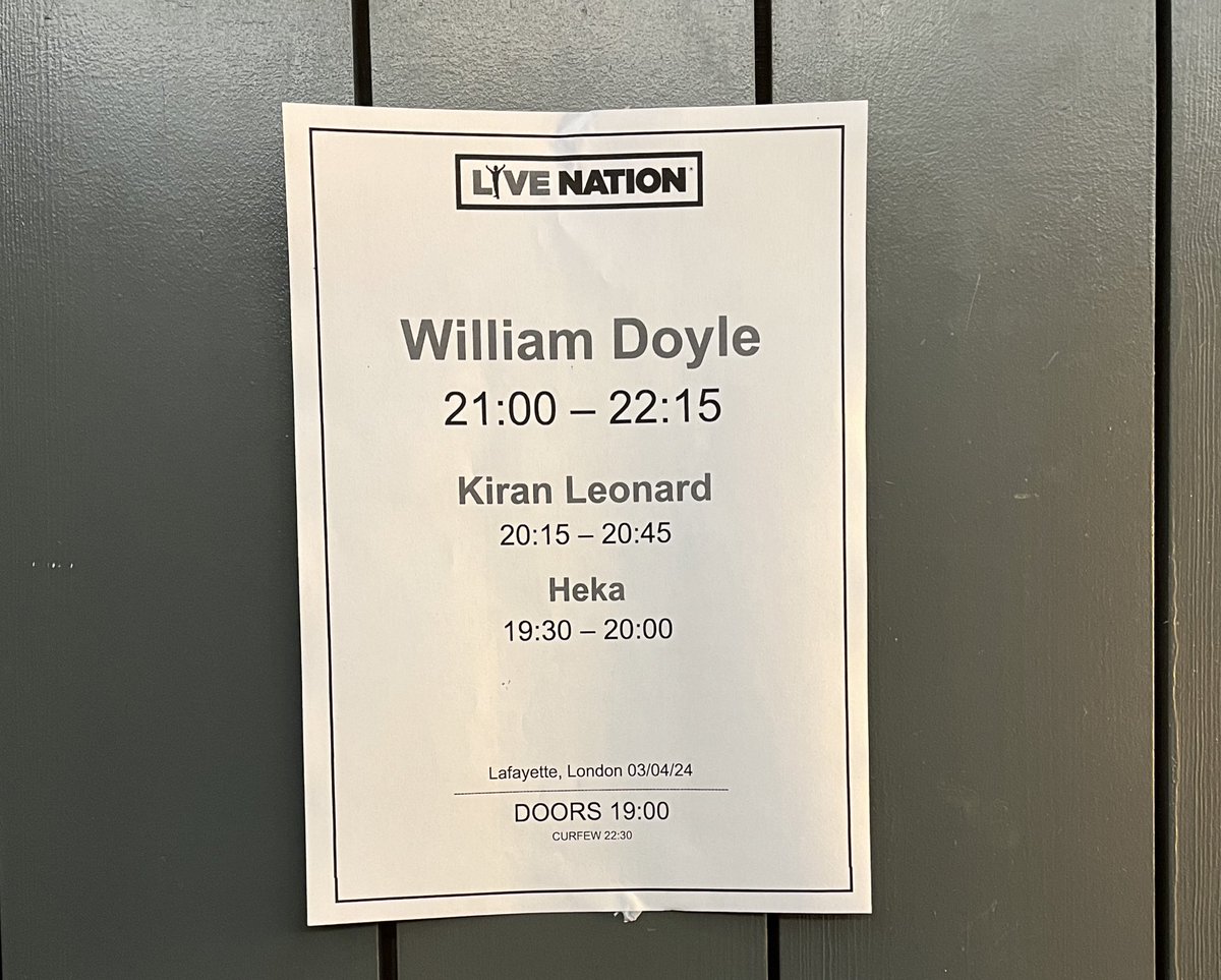 昨日は #WilliamDoyle @_williamdoyle を見にLafayettへ。新譜Springs Eternalでの🇬🇧tour最終日、本人より先にmacちゃん💻がお疲れにより不調だったりはしたけど、雰囲気も良い、いいライブでした。ステージも高くて見やすいハコだったし。