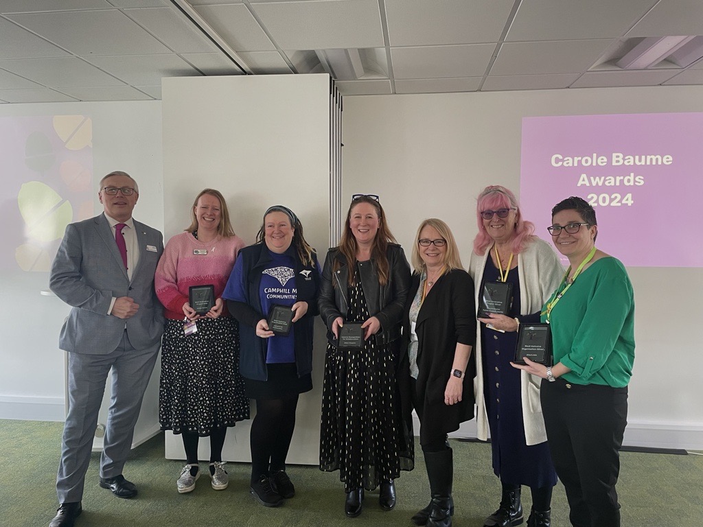 🏆 Congratulations to @HazardAlley, @CamphillMK, and @willenhospice for their innovative, inclusive and collaborative initiatives. A heartfelt thanks to all finalists for their tireless efforts in our community. 🎉 Read More: ow.ly/2kwA50R883i #CaroleBaumeAward #LoveMK