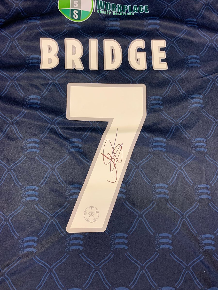 I’m auctioning off this @SUFCRootsHall 23/24 season shirt signed by the whole squad. Bridge #7 ✍🏼 on the back All proceeds will be donated to @epilepsysociety I’m starting the bidding at £50 Auction will run until April 30th, 5pm