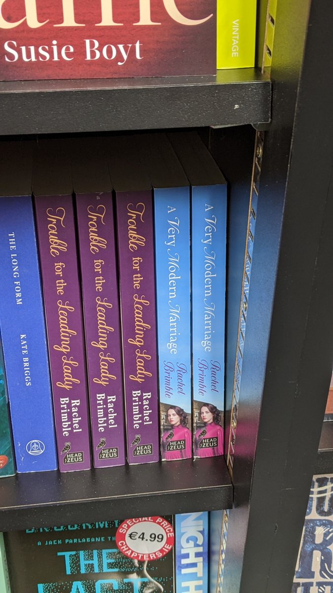 Lots of book browsing yesterday, some lovely @AriaFiction books spotted out in the wilds of Dublin Bookshops.... @TheSallyGardner @NancyNBW @MaryJayneBaker @RachelBrimble
