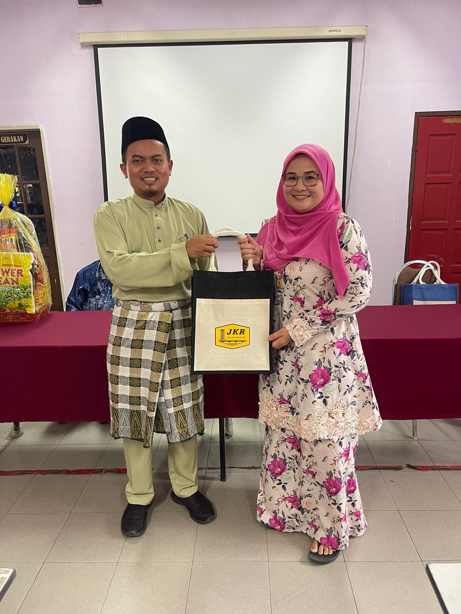 JKR Alor Gajah tweet media