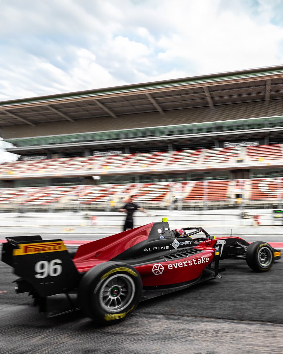 First pre-season tests done for our #FRECA team, back in Barcelona 🔥 It feels nice to finally be back on track! We'll pursue the hard work in two weeks time at Paul Ricard 🇫🇷 📸 Dutch Photo Agency