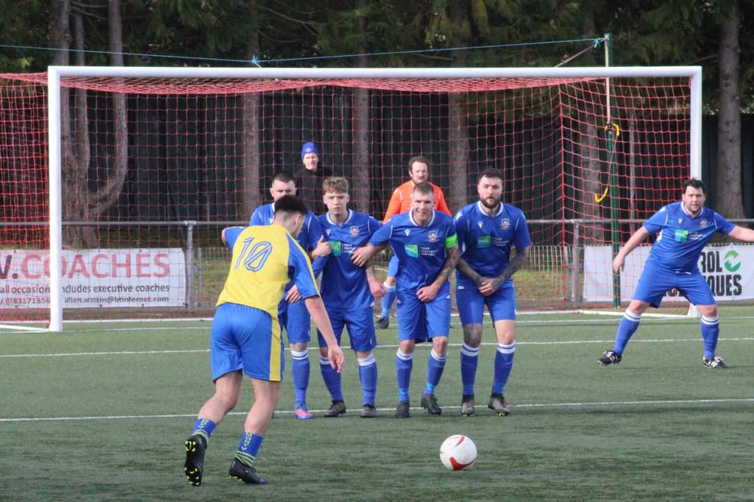 Friday 29th March 2024 @MontgomeryTown1 5 @RoversWaterloo 3 Latham Park: Emrys Morgan Cup Final 🔗 facebook.com/share/p/egGju9… @CTSport @BnRExpress @CambrianNews @mywelshpool @my_newtown @CentralWalesFA @MMPestateagents @AllWalesSport @CollinsWFM @YClwbPelDroed @sgorio