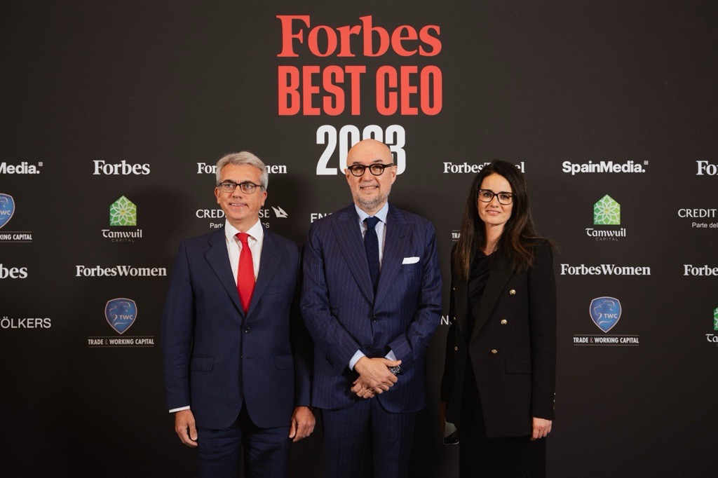Nos alegra compartir que Jesús Ponce, presidente de @NovartisSpain, está nuevamente entre los 100 mejores CEO del país según @Forbes_es 📷

¡Gracias por tu liderazgo inspirador, Jesús! 📷 Y enhorabuena a todos los directivos que forman parte de #ForbesBestCEO23📷