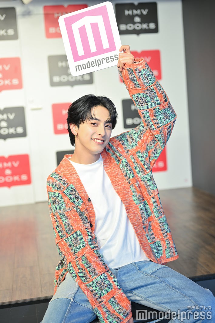 モデルプレス独占取材・レポ】 新原泰佑、カレンダー発売記念イベント