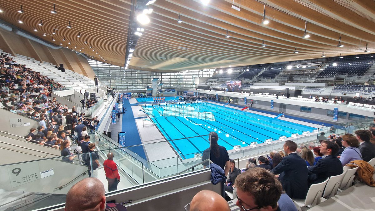 Inauguration du Centre Aquatique Olympique.  Il faut avouer que c'est beau, innovant, et bien d'avoir cela en Seine Saint Denis. Un tres bel héritage @GrandParisMGP @HOPSCOTCHgroupe