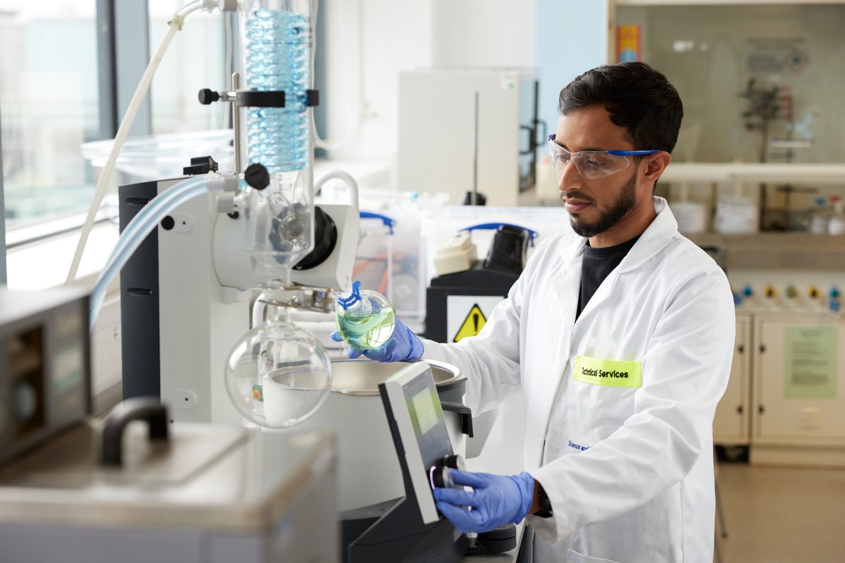 🌟 NEW Laboratory Scientist (Chemical Science) vacancy at Roxel In this role you will gain an understanding and appreciation of the defence industry and develop specific knowledge of the materials and energetics used in the products. Apply now ➡️ roxelgroup.com/en/roxuk00083-…