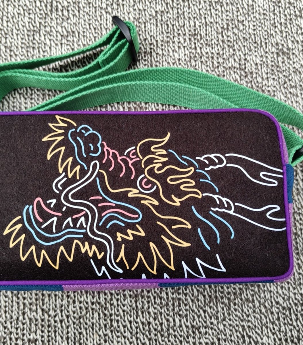 Dragon shoulder bag from Suzhou Cobblers.