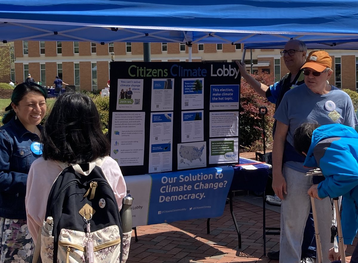 Started Earth month early this year for @citizensclimate  Lobby.Great to see so many students at UNCC  taking climate action. Just trying to make it easier for our congressmen to take bold action themselves. @SenThomTillis @SenTedBuddNC @JeffJacksonNC @RepAdams #GrassrootsClimate