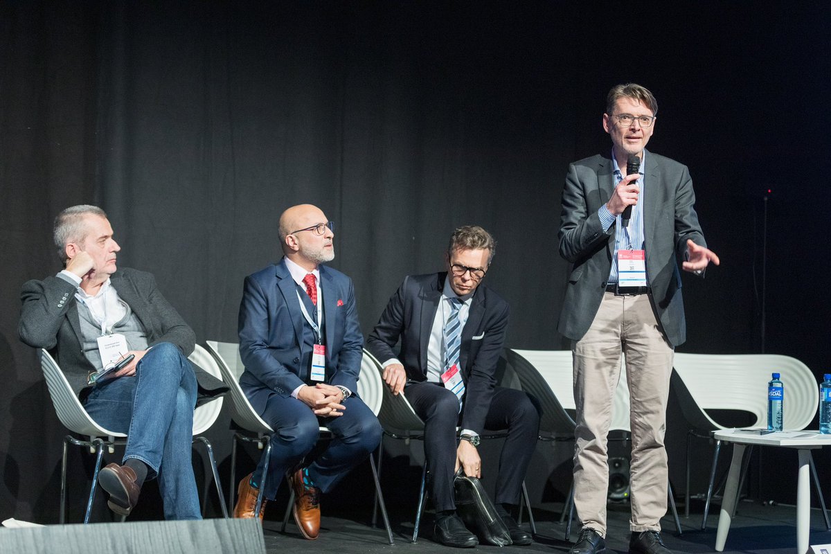 #Consultant corner My favorite session in international #conferences Here is the consultant corner session during European Crohn’s Colitis Organization (ECCO) conference at #Stockholm Yves Panis (Fr), Alaa El-Hussuna (Dk) Jonas Halfvarson (Sweden) & Peter Kienle (Germany)