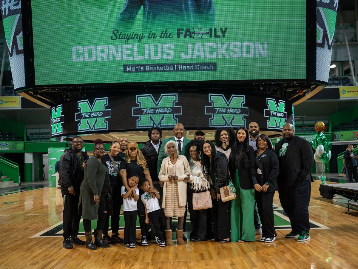 Family 🤍💚 #WeAreMarshall