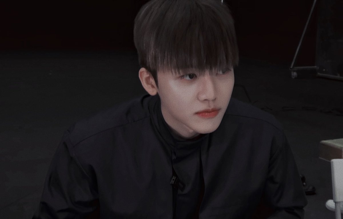 까우 lll tweet media