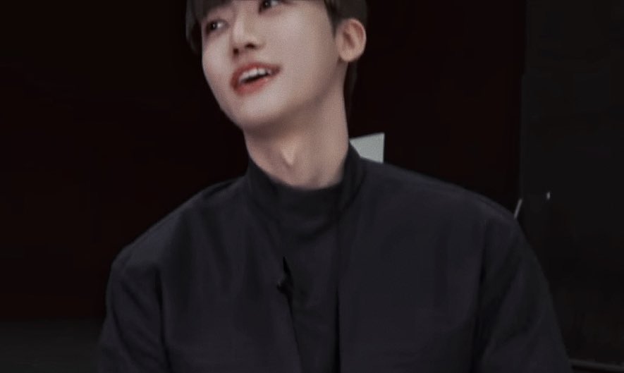 까우 lll tweet media