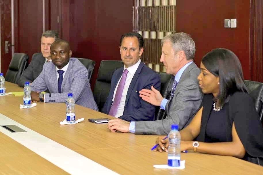 ACTO DE FIRMA DE LA HOJA DE TÉRMINOS PARA EL BLOQUE EG23 ENTRE EL MINISTERIO DE MINAS E HIDROCARBUROS, GEPETROL Y EL OPERADOR PANORO ENERGY.

<a href="/GuineaMarket/">GUINEAMarket</a> @A_Oburu_ <a href="/GEPetrolSA/">GEPetrol</a>