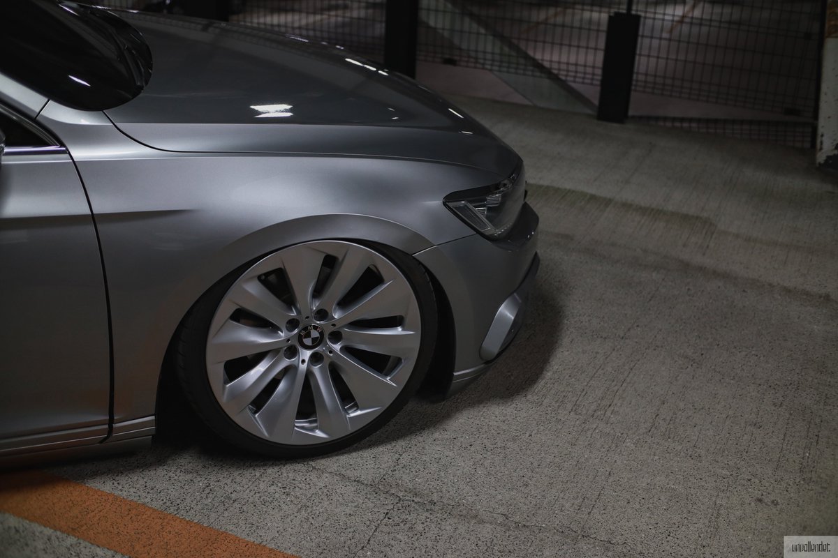 b8ru_2211's tweet photo. やっとこのハッシュタグ使えた🤭
#オンライン純正ホイール流用MT 
 #genuinewheels 
𝙥𝙖𝙨𝙨𝙖𝙩 𝙗𝟴 × 𝙗𝙢𝙬 𝙨𝙩𝙮𝙡𝙚𝟯𝟱𝟳 https://t.co/p3ErtVxU2O
