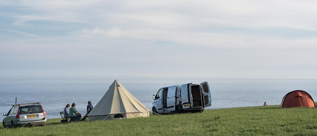 #SouthDevon Holiday Parks and Campsites are in some of the most scenic locations in the region – fall asleep to the sounds of the waves on the beach, or to the wildlife in the South Devon countryside.🏕 🚐

Start planning your next family getaway here👇
visitsouthdevon.co.uk/where-to-stay/…