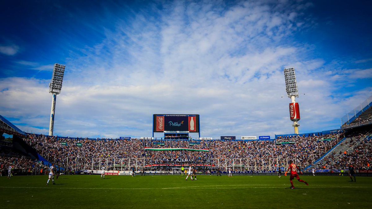 BienFortineros's tweet photo. 🤯 𝗦𝗢𝗥𝗧𝗘𝗔𝗠𝗢𝗦 𝟱 𝗘𝗡𝗧𝗥𝗔𝗗𝗔𝗦

🙇🏽‍♂️ ¿Cómo participar por una Norte Alta?
➡️ Seguir a @BienFortineros
💙 RT y MG a la publicación.

⏰ Se sortean el Viernes 5/4 a las 12hs y se entregan en la previa de #Velez. https://t.co/npxxmuCGJ0