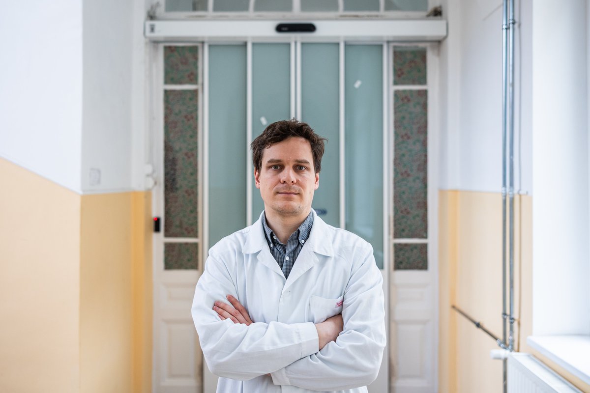 semmelweishu's tweet photo. For the first time in Hungary, a surgical procedure has been used on children with oncological diseases, where the tumor and its surroundings are displayed virtually through a VR glass before the operation, thus helping the work of pediatric surgeons.
https://t.co/ZfvNEztWXj https://t.co/eF4j78IRpI