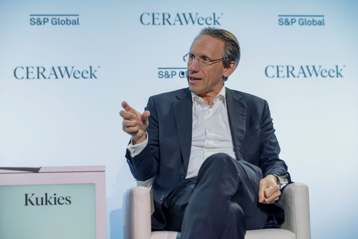 #CERAWeek's 'Policy Challenges for a Net Zero World' session featuring Jörg Kukies, German Chancellery, and Carlos Pascual, @SPGCI is available on demand. Watch now: okt.to/MOzrmb