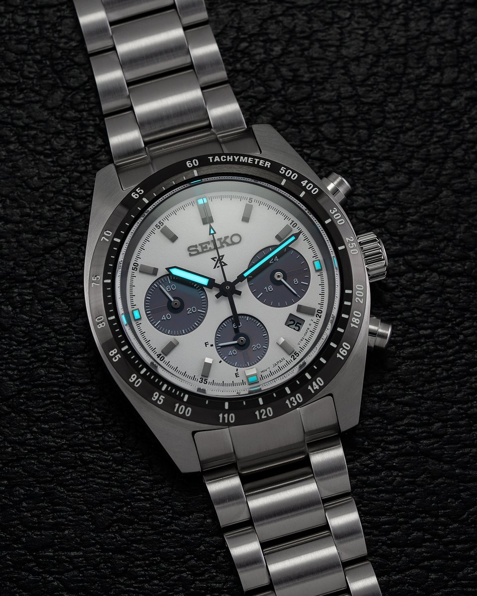 baldassarreted's tweet photo. The solar quartz-powered Seiko Prospex SSC813 Speedtimer has remained an enthusiast favorite since its introduction. Do you agree?
•
#seiko #seikowatches #seikospeedtimer #speedtimer #seikoprospex #prospex #prospexspeedtimer #watchenthusiast #teddybaldassarre #watchcollector https://t.co/HGjQXrodZz
