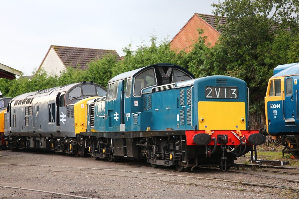 Ever fancied driving a diesel loco? Now is your opportunity on Monday 15th and Tuesday 16th April as part of our 50th anniversary celebrations. Two of the locos have never visited us before so a rare treat. Spaces are limited so secure your place now. kesr.org.uk/diesel-weekend/😃