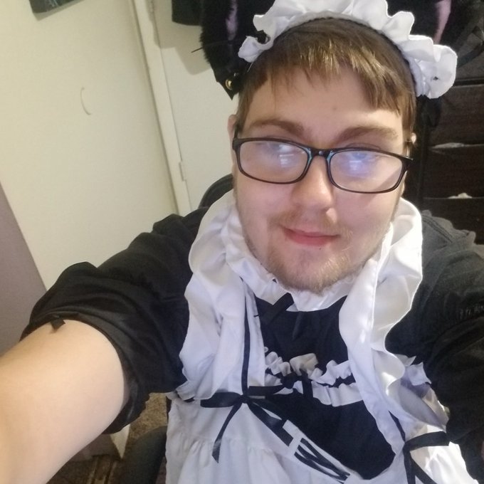 I'm live on #chaturbate as a #maid come say hello! #Femboy  #horny #sex #Livestream . https://t.co/S<a href="/tag/chaturbate"class="tags">#chaturbate</a><a href="/tag/maid"class="tags">#maid</a><a href="/tag/sex"class="tags"><span>#sex</span></a><a href="/tag/horny"class="tags"><span>#horny</span></a><a href="/tag/livestream"class="tags"><span>#livestream</span></a><a href="/tag/femboy"class="tags"><span>#femboy</span></a>