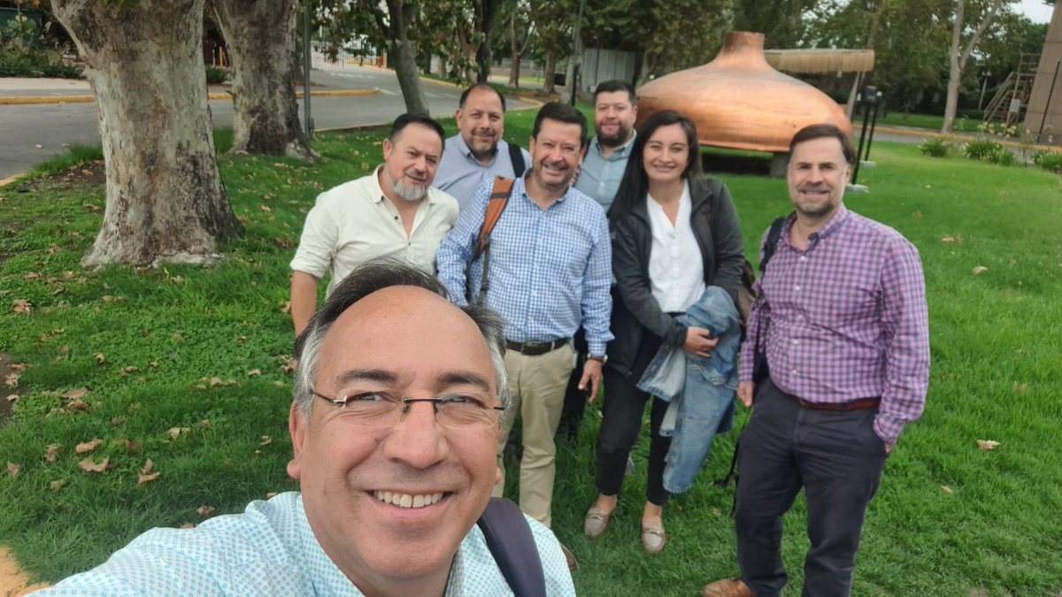 SindtoFcTccu's tweet image. Éste martes 2 de abril 2024 quedará en la memoria laboral colectiva ,ya que CCU y el Sindicato FC TCCU CHILE firmaron su primer acuerdo de Convenio Colectivo 🎉 Con Felipe Wielandt Gte RRLL y la Directiva, así  avanza CCU con sus trabajadores. #TCCU #CCUCHILE