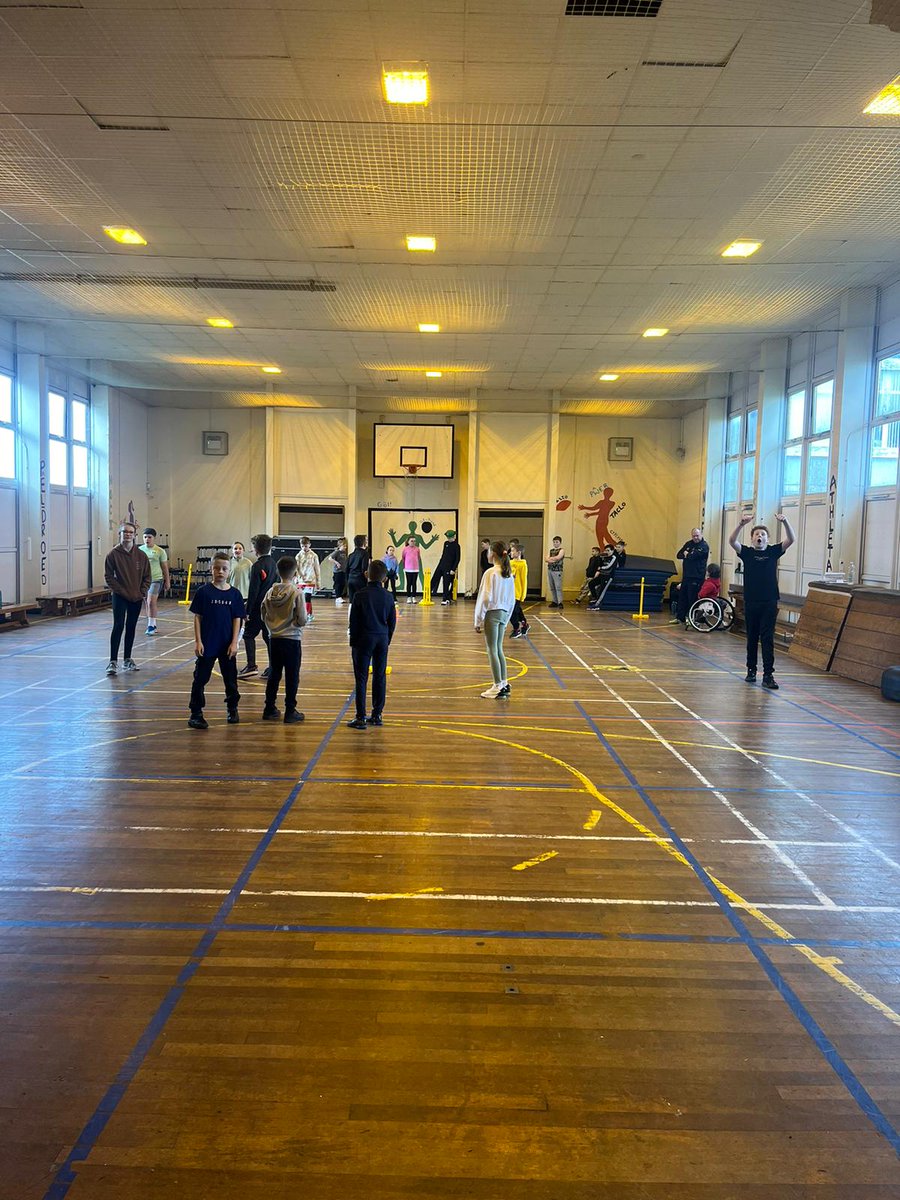 And to our final camp of the Easter….. 🏀🏏 Street games! Multisport, cricket and Table Tennis! Thanks to our officers, coaches and deliverers, not forgetting our facility providers @freedomswansea for a successful and exciting 2 weeks! @swanseacouncil @streetgames 🏓