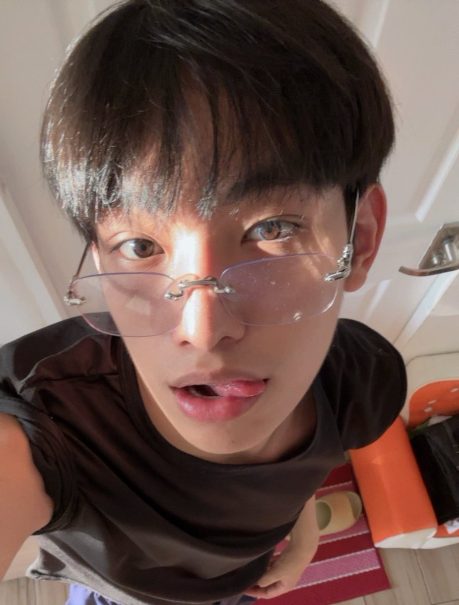 axllukecab's tweet photo. Wzzup😊 https://t.co/EqoTiBDtsO