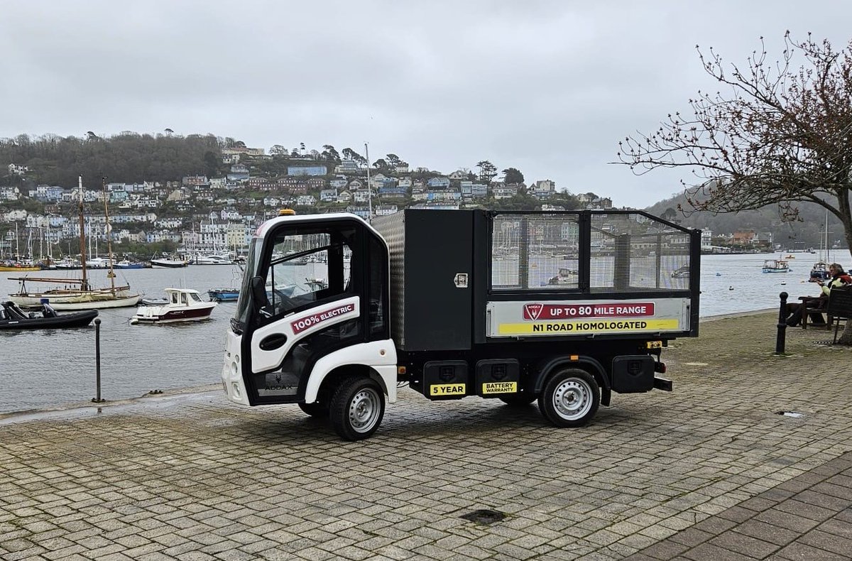 Phil Catley demoing the Addax, an all-electric vehicle with zero emissions. 

It is a fantastic compact vehicle, ideal for navigating the narrow streets of seaside towns!

For further info  please visit the below link or email addax@iseki.co.uk
iseki.co.uk/addax-electric…