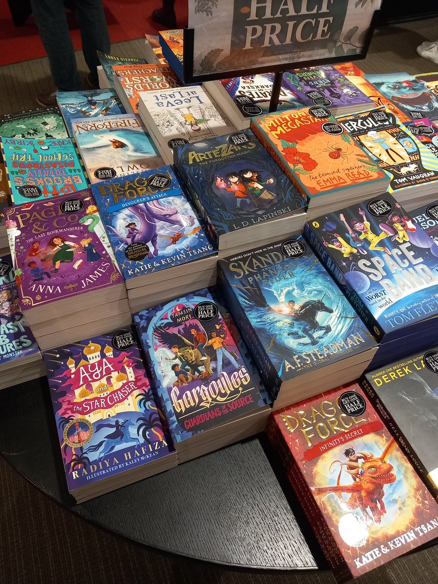 Publication day for GARGOYLES, GUARDIANS OF THE SOURCE I snuck quietly into @Waterstones to see if they had it in stock and found it front and centre on a table. My day is made! You can now find signed copies @waterstonesbath 😊