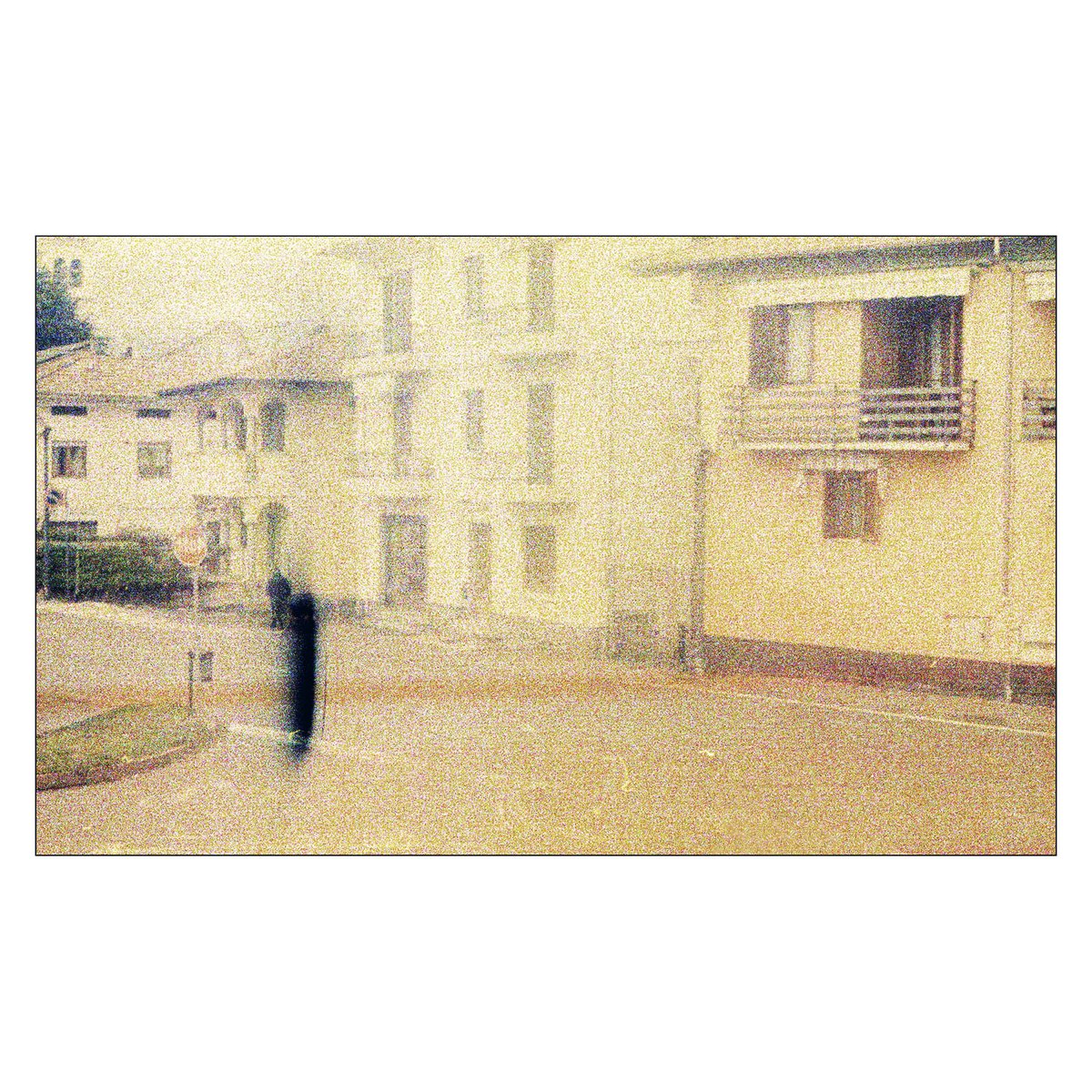 #colorfilmphotography #pratosesia #fotografiaanalogica #c41 #developedathome #35mmfilm #paesaggioitaliano #italianlandscape #filmphotography