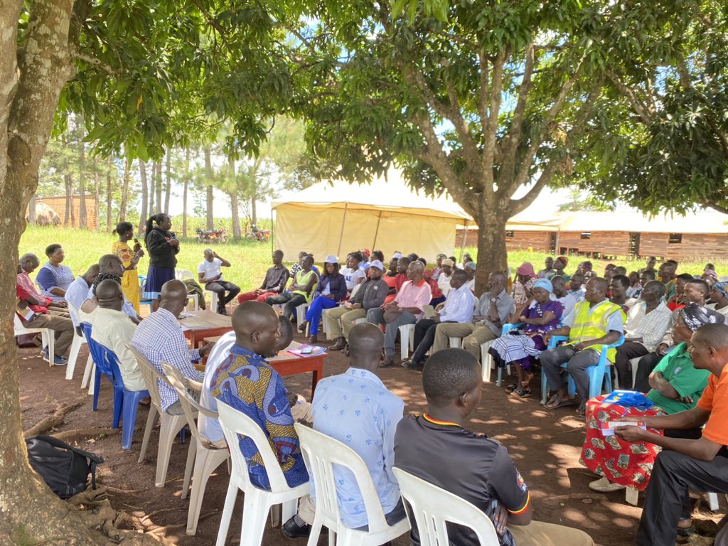 Happening now is a civic engagement (Baraza) Masindi District aimed at deepening civic and voter education, address citizens community concerns and ensure a deeper understanding of the electoral Commission road map2024/25 and to mobilize citizens to participate in the process.