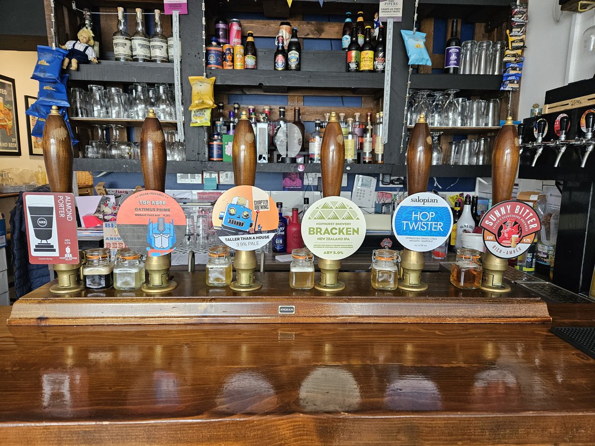This week's cask line up from @northridingbrew @TopRopeBrewing @ChapterBrewing @HophurstBrewery @SalopianBrewery @BreweryFacer