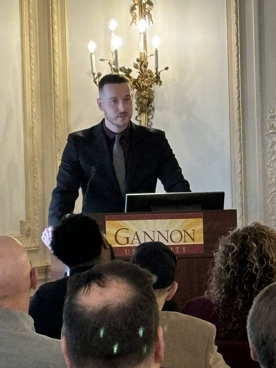 Coach Bazzoli was very emotional speaking about how much his dad has meant to him in breaking into the coaching profession @EastonBazzoli @GUKnights @GANNON_MBB @JET24Sports