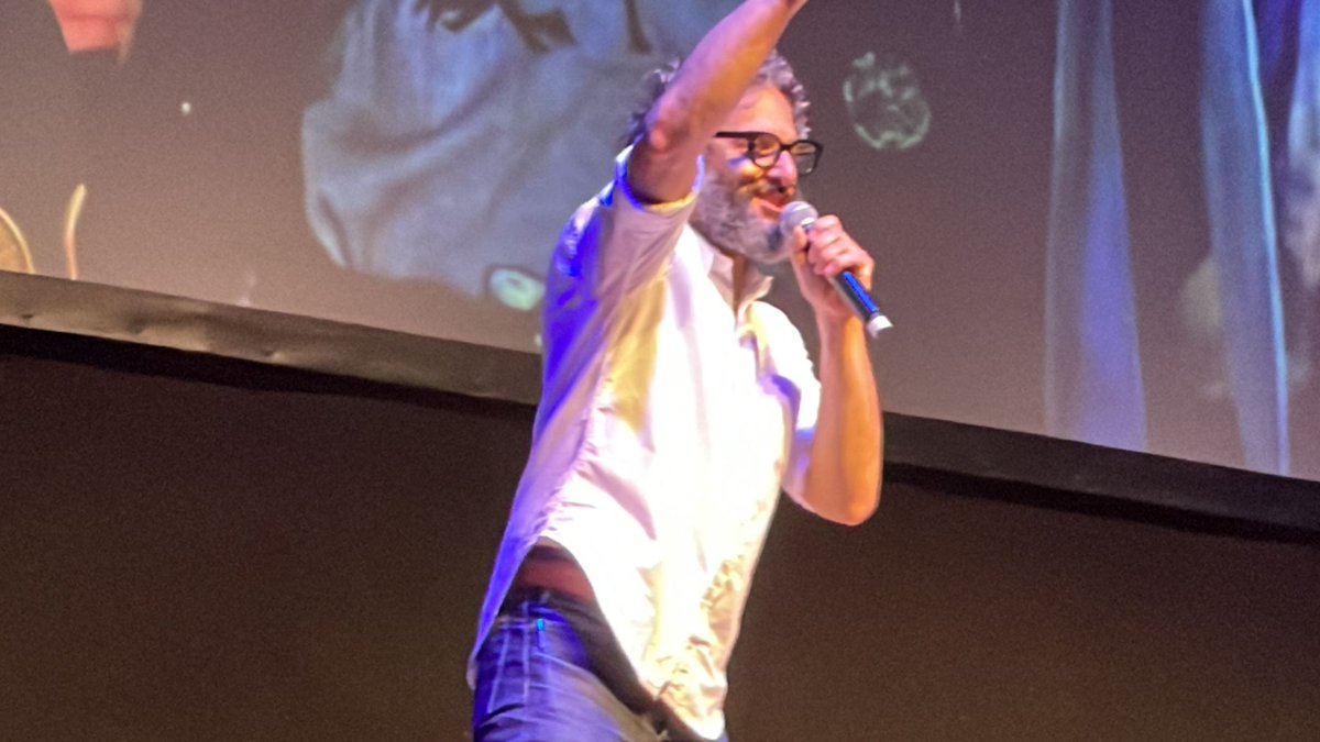 filmfestfan1970's tweet image. Wee Tuesday night watching the how did this get made gang in Belfast #howdidthisgetmade #jasonmantzoukas
#Paulscheer #junedianeraphael