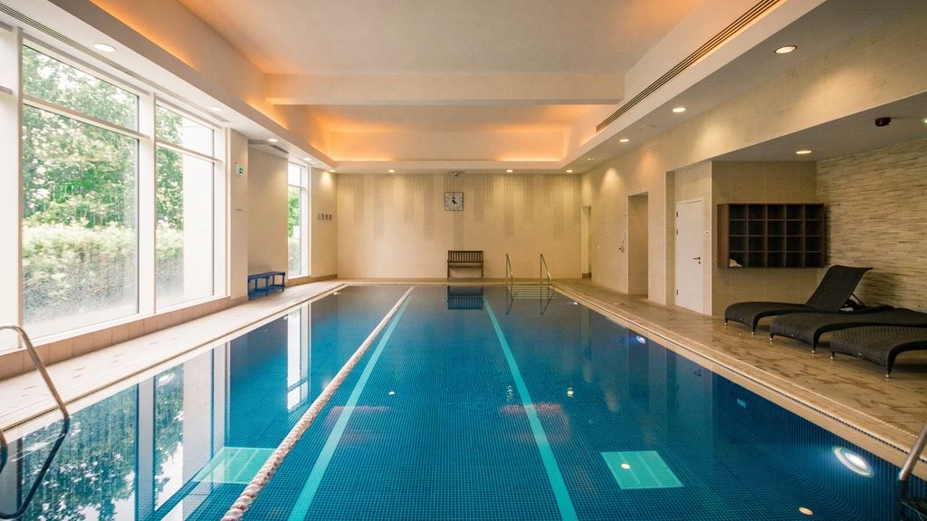 Winding down after work?

If you're travelling for business it certainly doesn't mean you need to miss out on rest and relaxation after a busy day. We've got you covered with our LivingWell Health Club. #HiltonReading