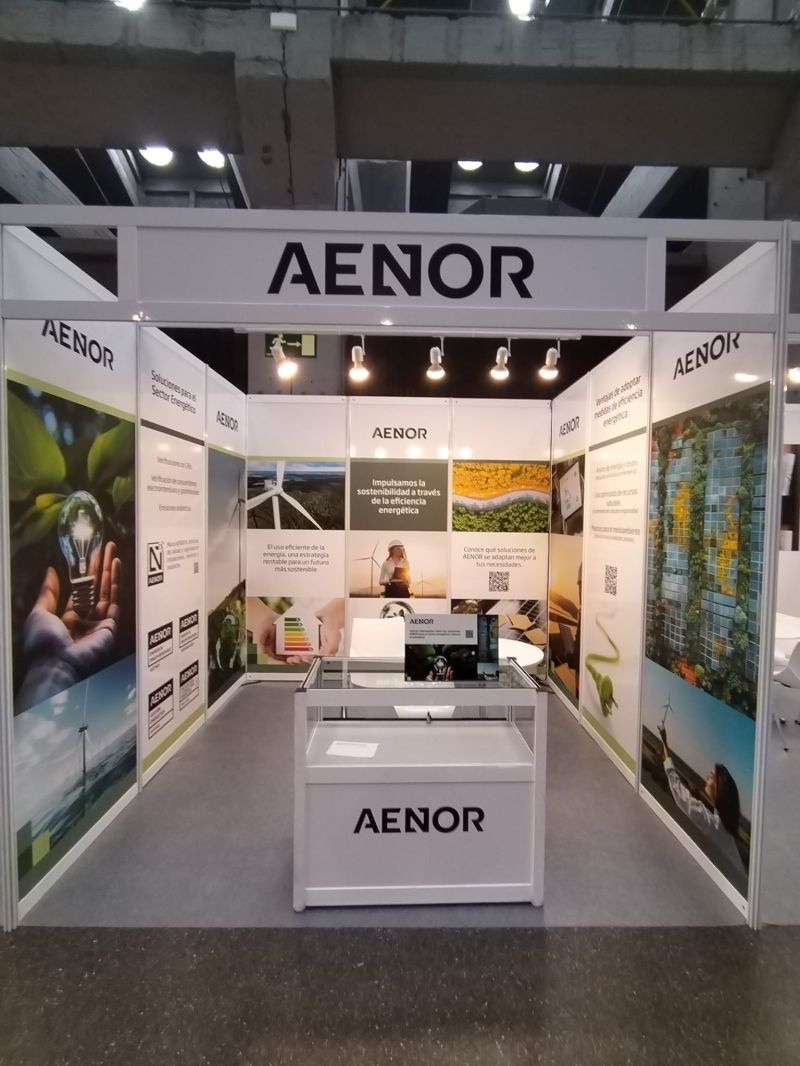 AENOR está presente en EFIC@M 2024, el encuentro referente de tecnología, innovación, formación e información de la industria energética en Madrid. Visita nuestro stand y consigue un obsequio. 👉Regístrate aquí: bit.ly/3vENSgG