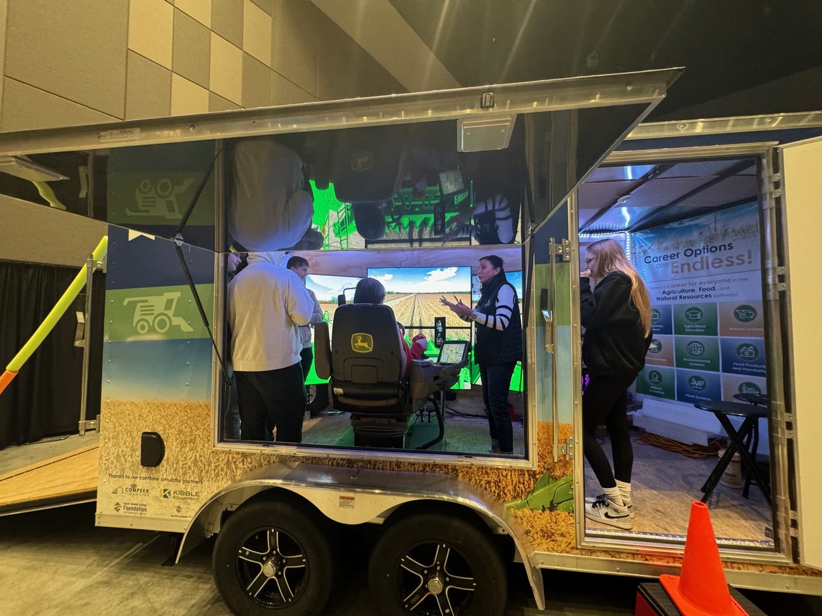 centerofag's tweet photo. The 2024 Career Expo was truly "A Community of Opportunities" for area high school sophomores. The event allowed us to connect with over 800 bright minds and help them shape a potential future in agriculture. #futureofagriculture #careeropportunity #CareerGoals https://t.co/7qBViTKP3l